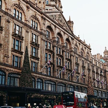 Luxury Knightsbridge Apartment Outside Harrods London Exterior photo