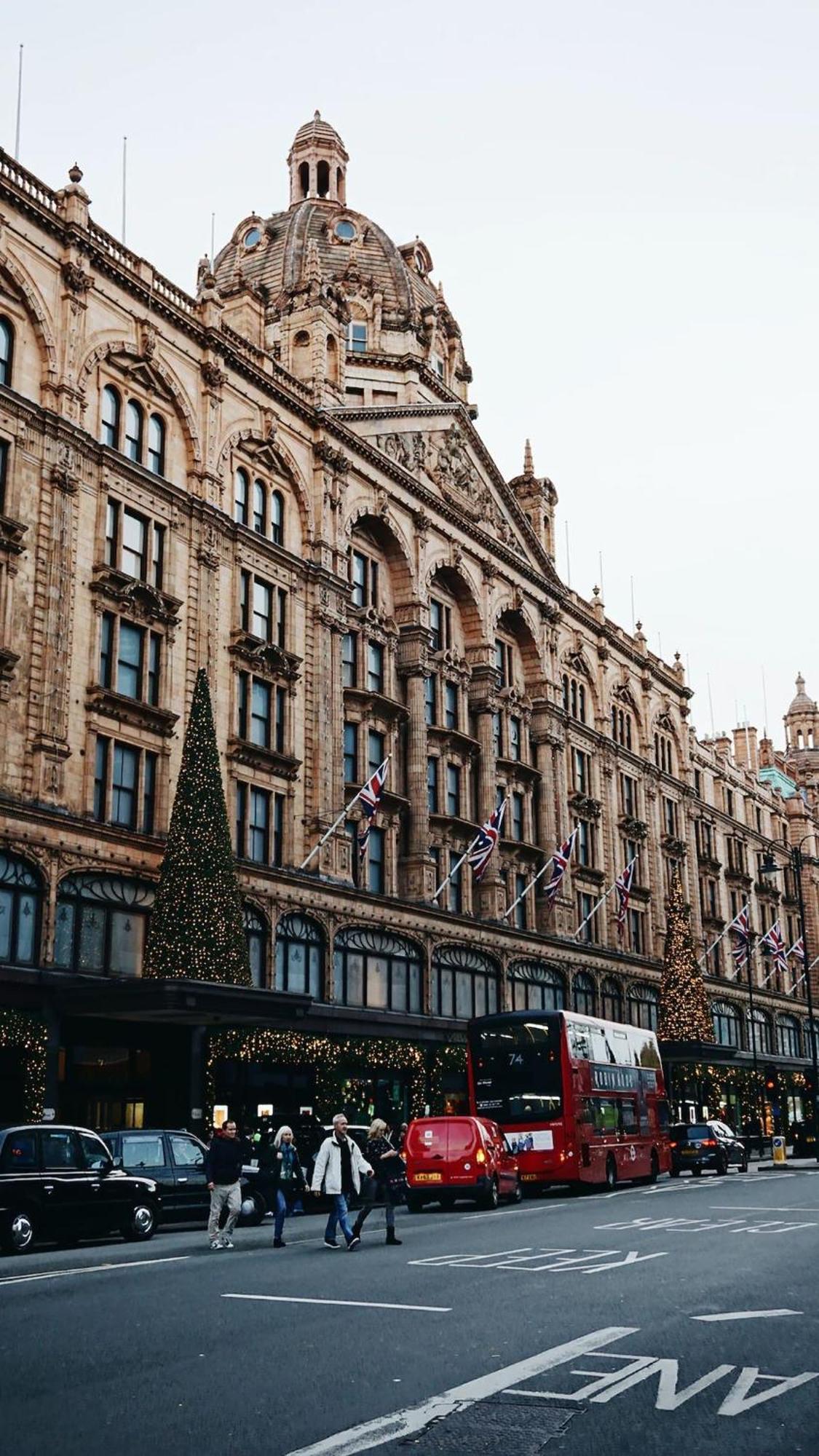 Luxury Knightsbridge Apartment Outside Harrods London Exterior photo